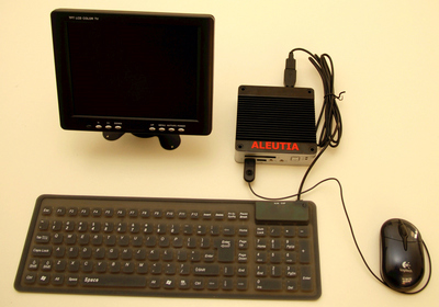 aleutia-e1-display-and-keyboard.jpg