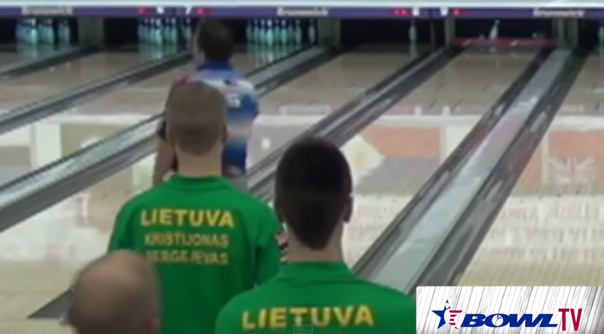 non-strike-strike-bowling